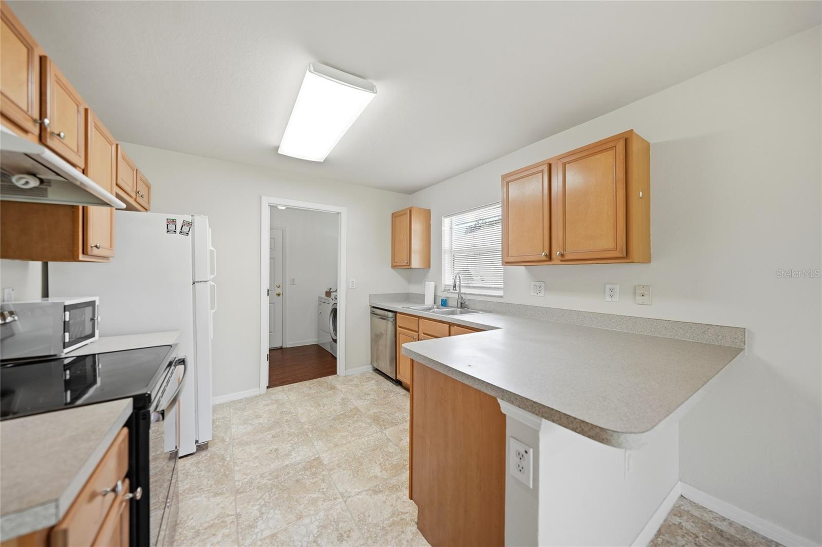 1471 Prairie Ter Property Photo 6