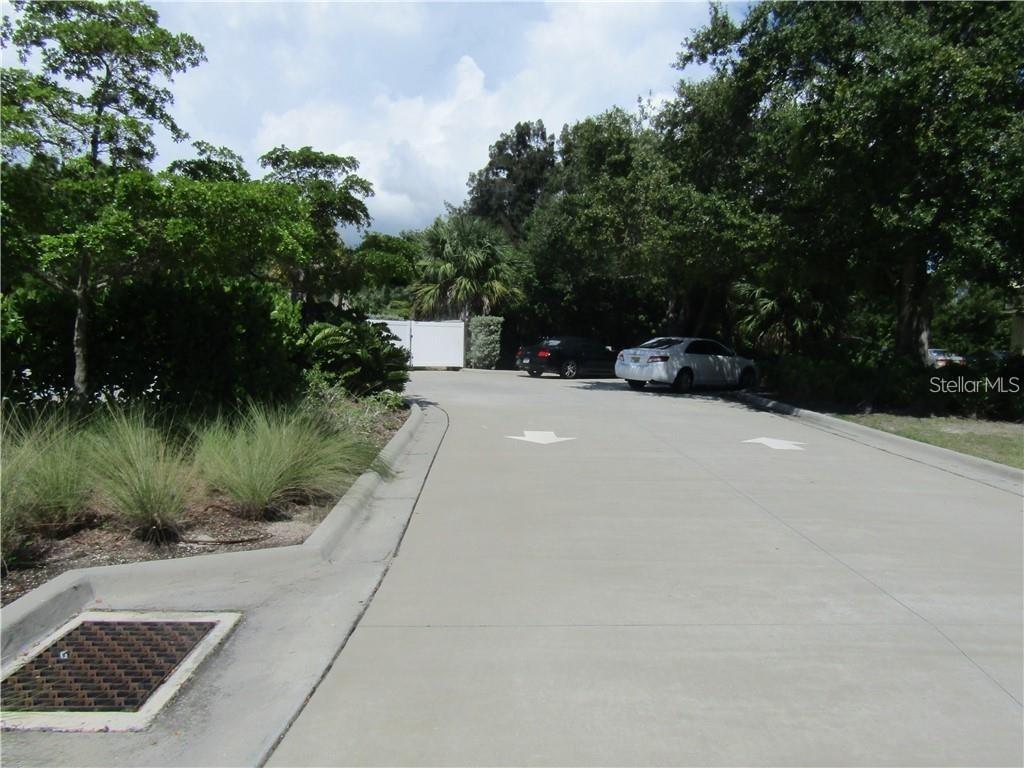 1820 S Mccall Rd Property Photo 3