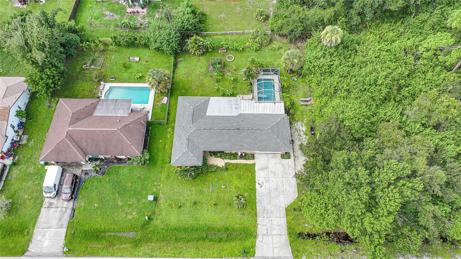23159 Olean Blvd Property Photo 3