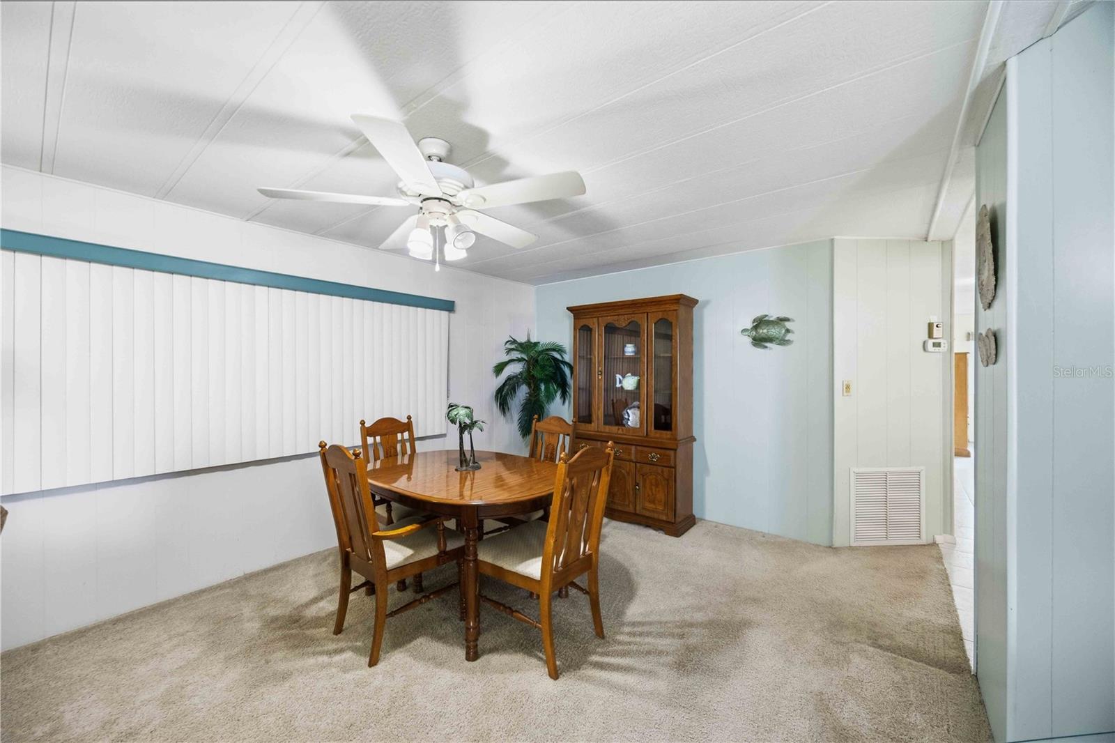 16 N Granada Plz Property Photo 6