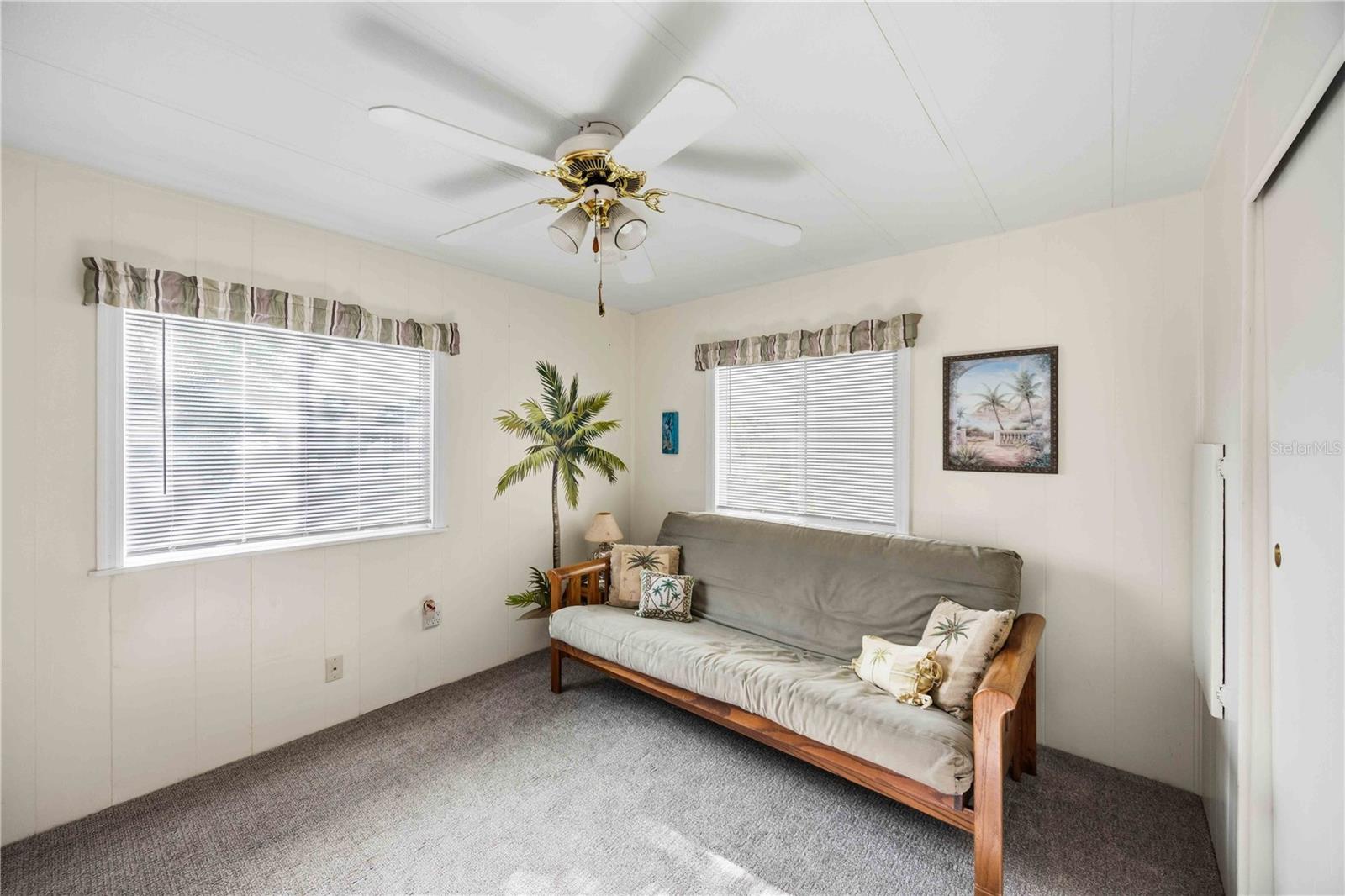 16 N Granada Plz Property Photo 17