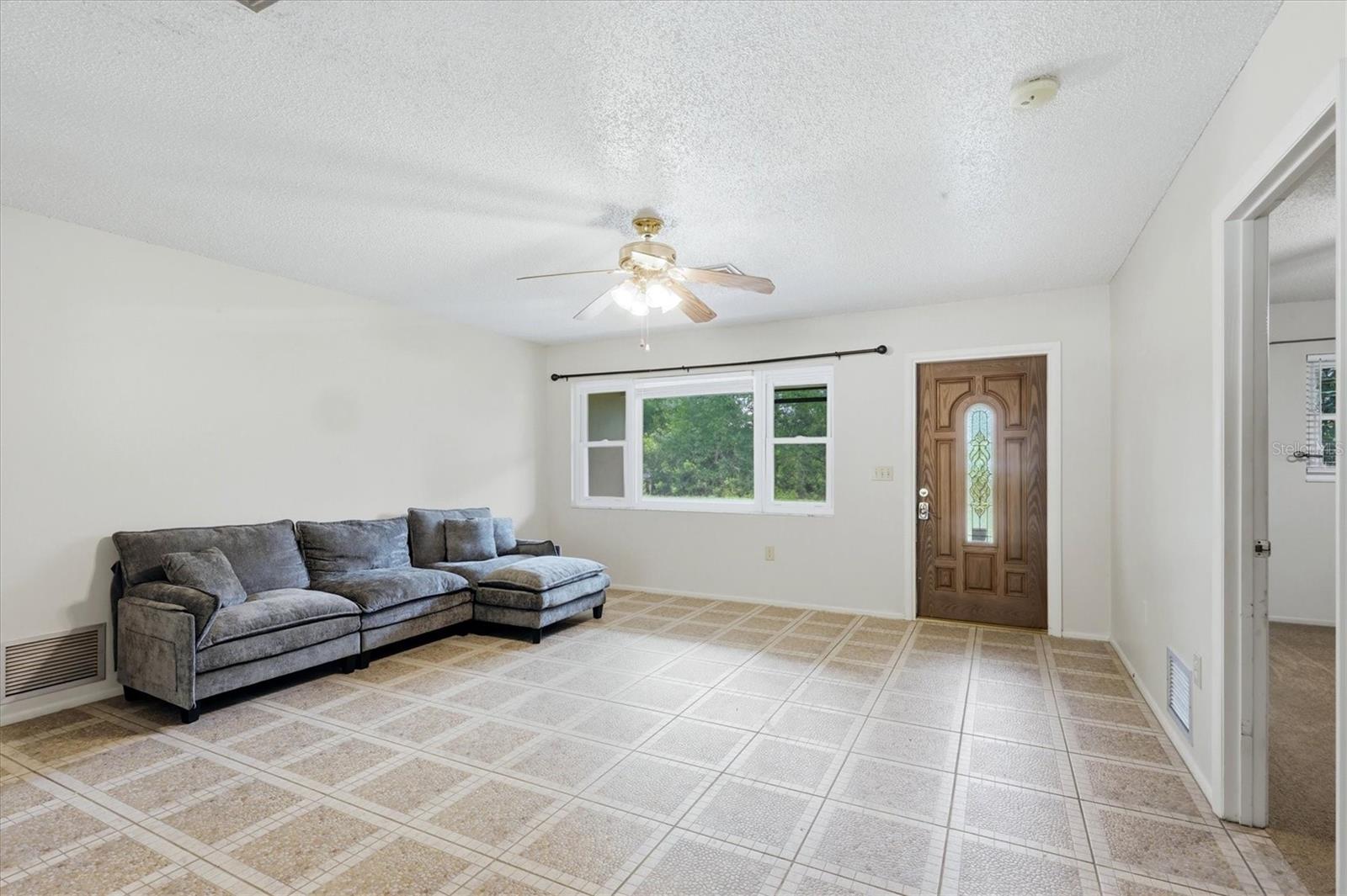 7067 Natalie St Property Photo 6