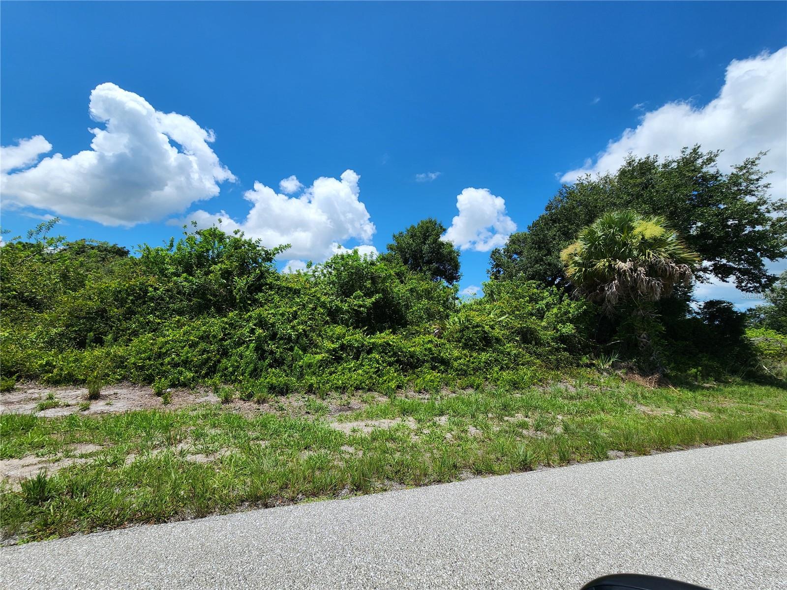 12273 Gretchen Ave Property Photo 12