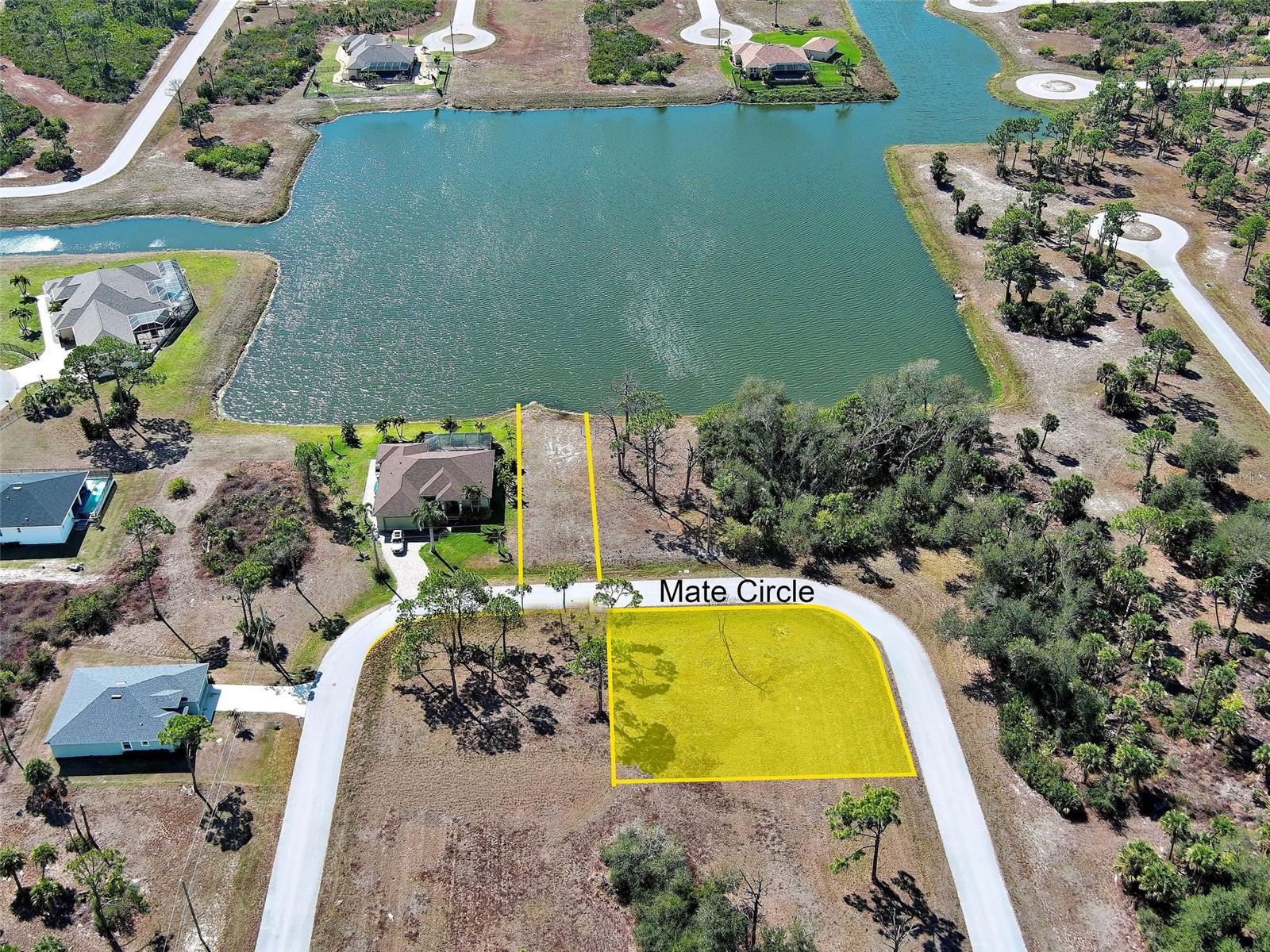 9 MATE CIR Property Photo 1