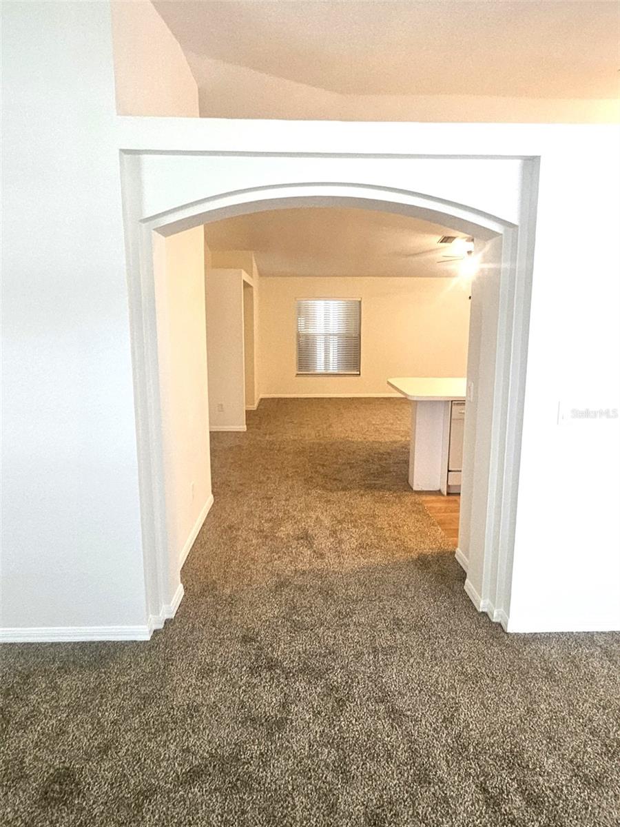 25173 Mercedes Dr Property Photo 4