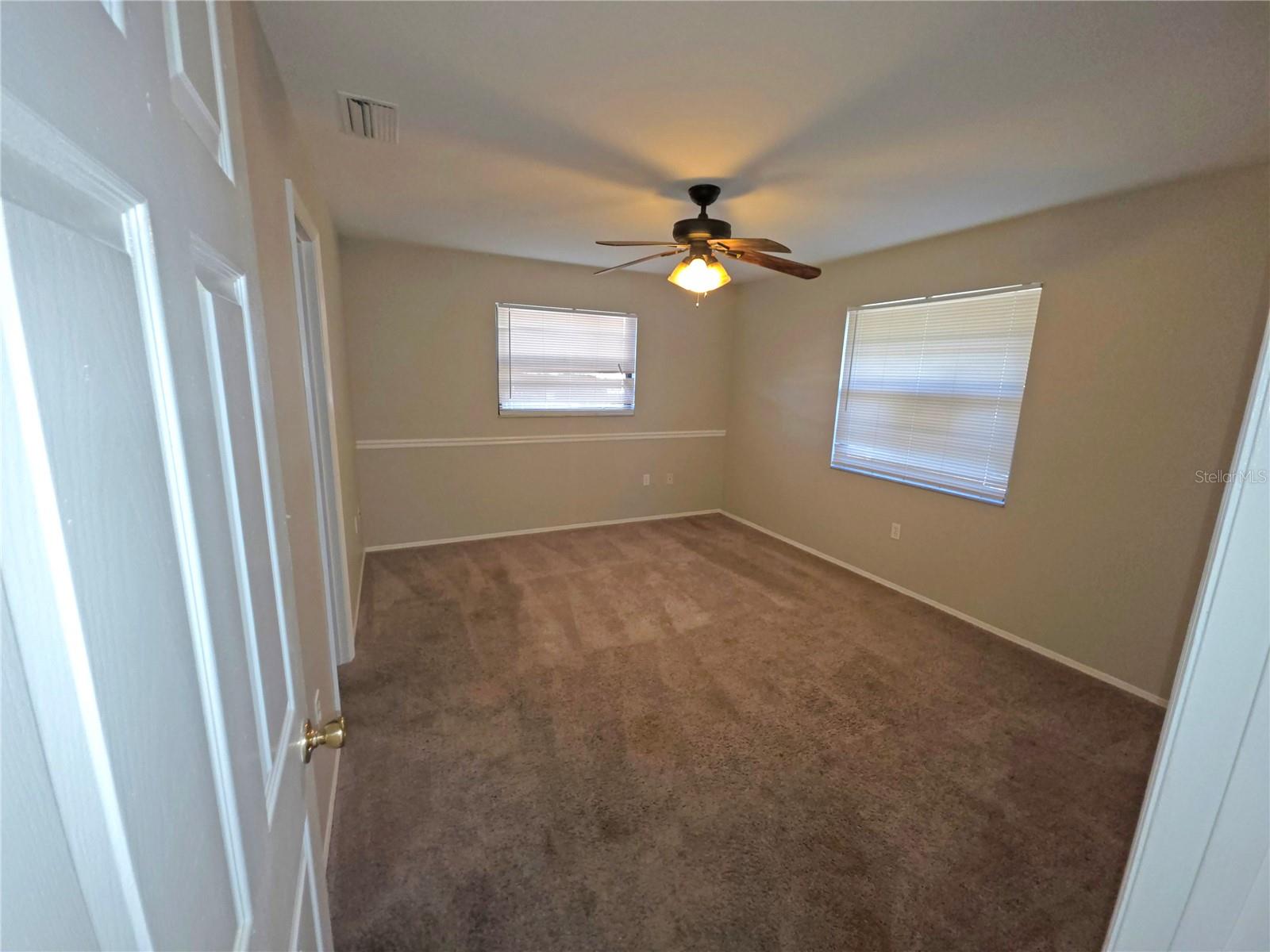 700 South Venice Blvd Property Photo 11