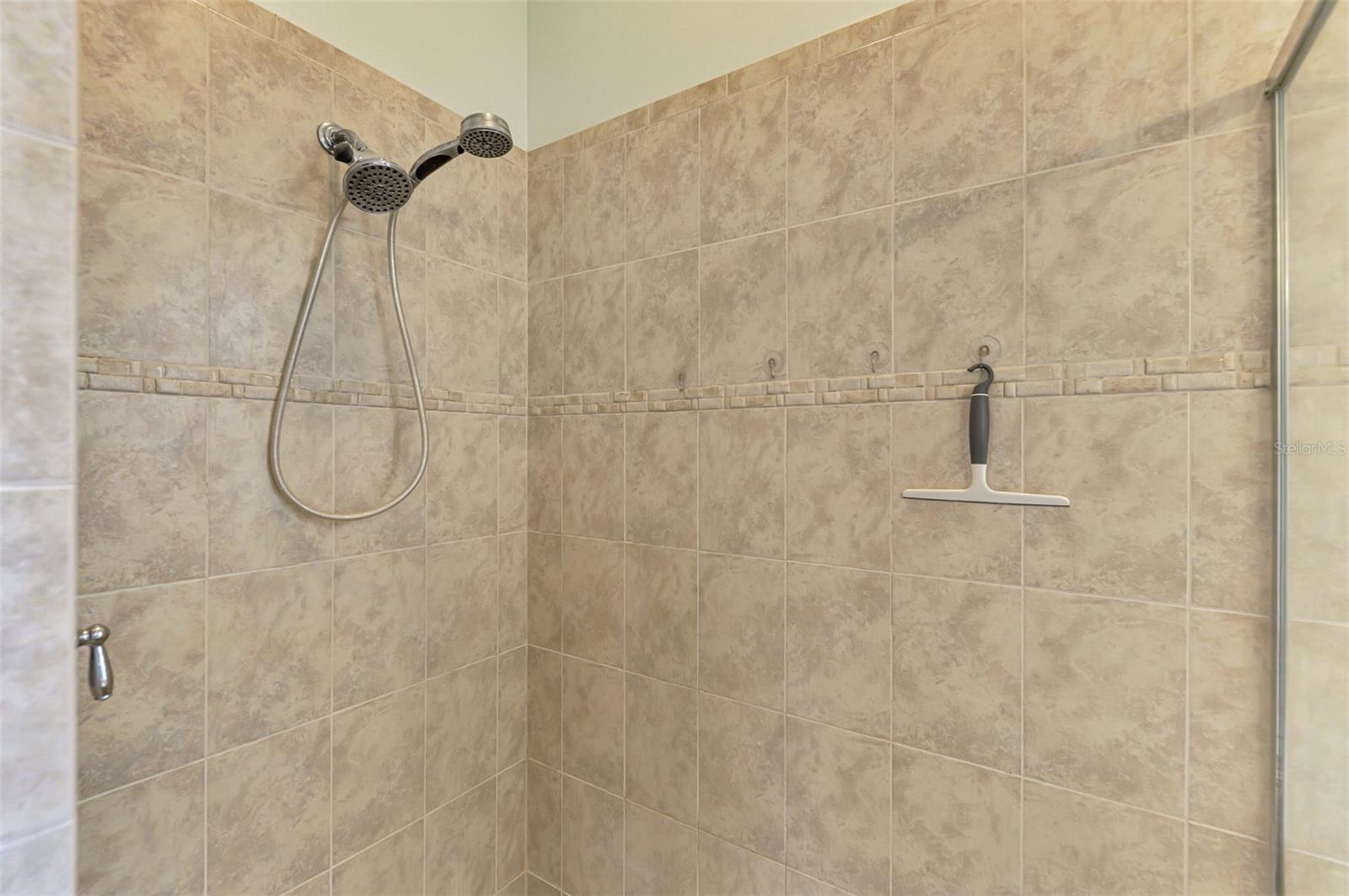 13344 Creekside Ln Property Photo 24