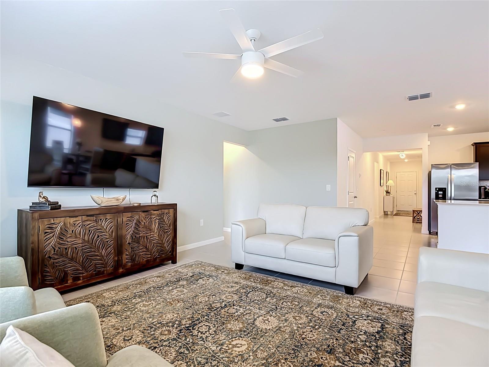 1211 Caloosa Cove Dr Property Photo 17