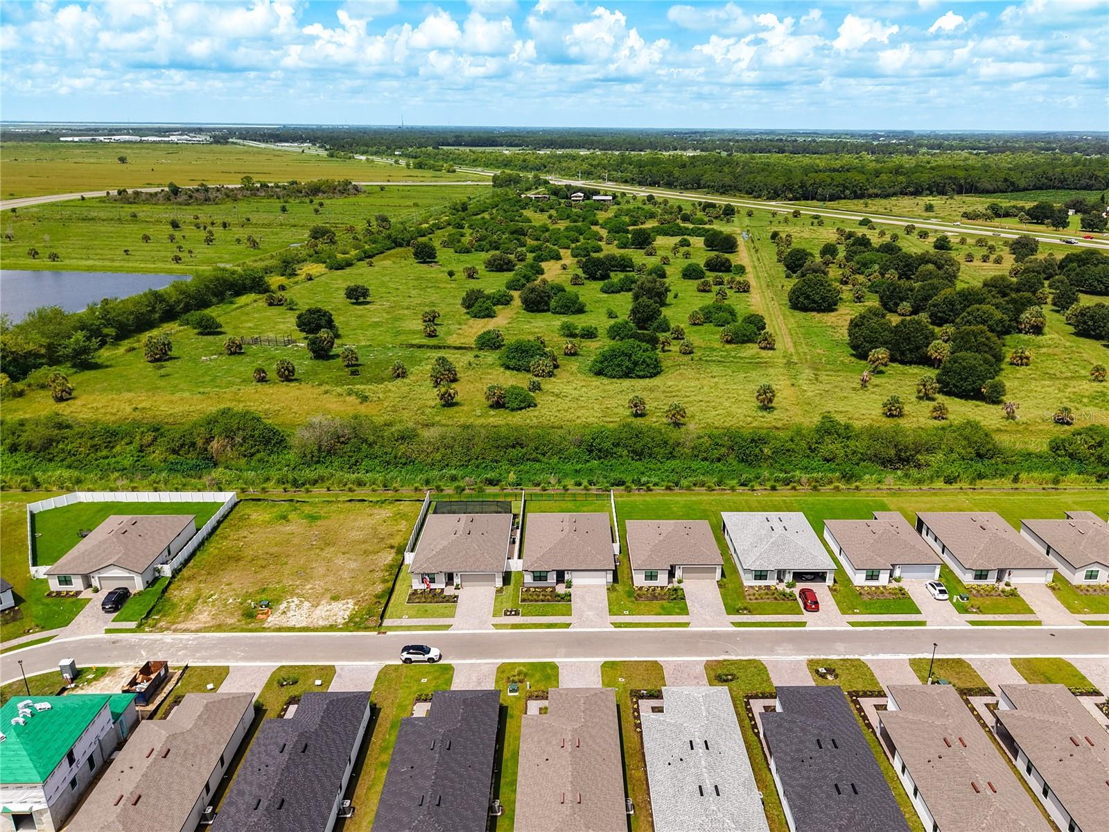 1211 Caloosa Cove Dr Property Photo 72