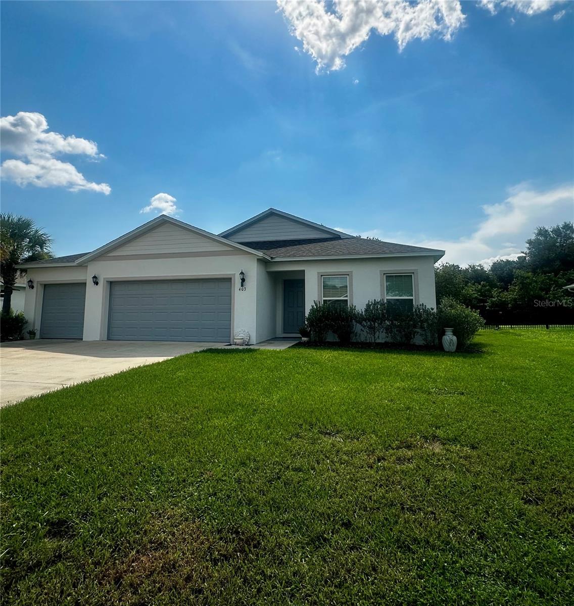 403 Seasons Dr Property Photo 1