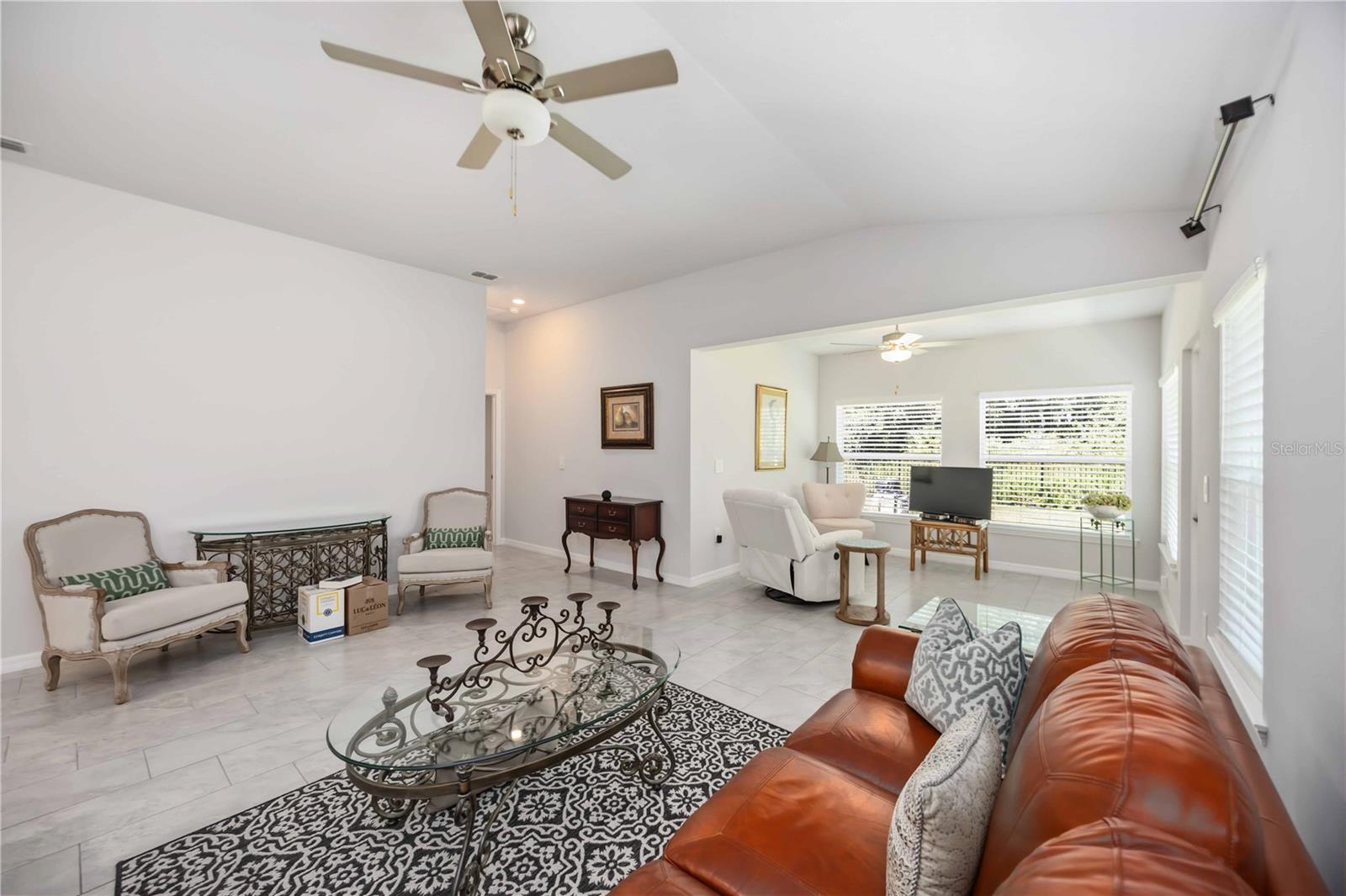 403 Seasons Dr Property Photo 16
