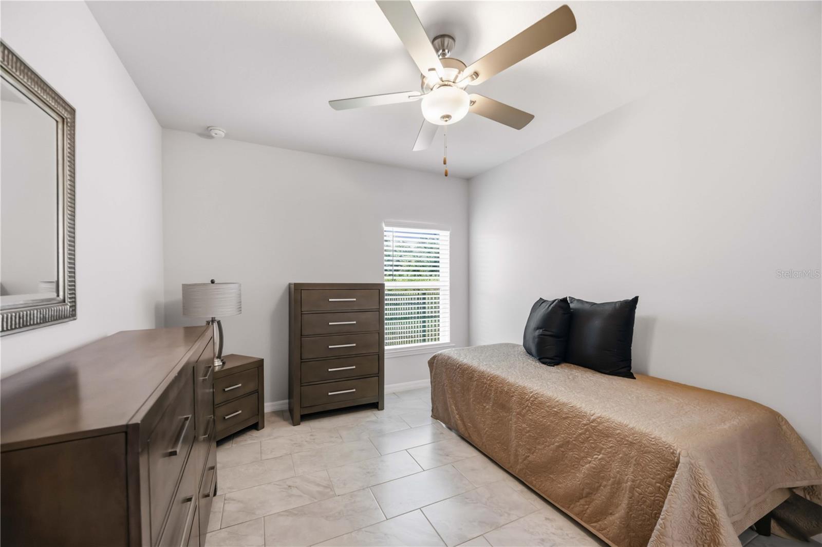 403 Seasons Dr Property Photo 32