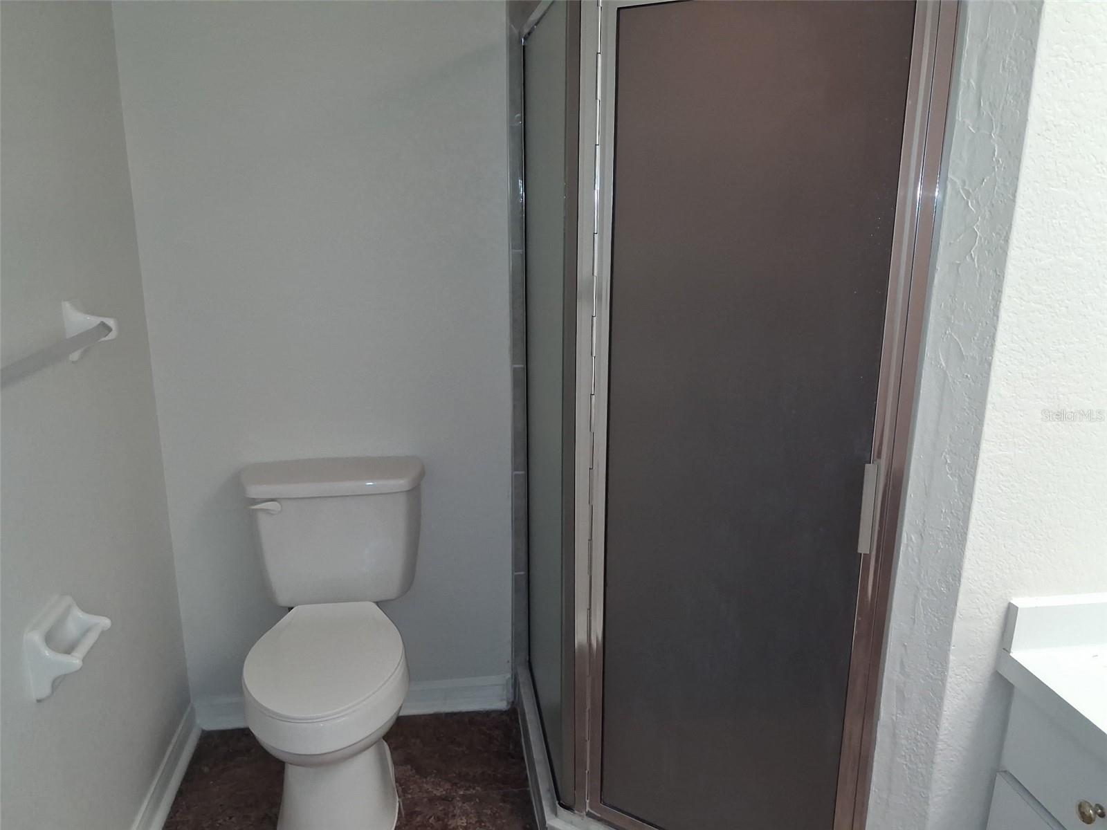 2420 Dumont Ln Property Photo 13
