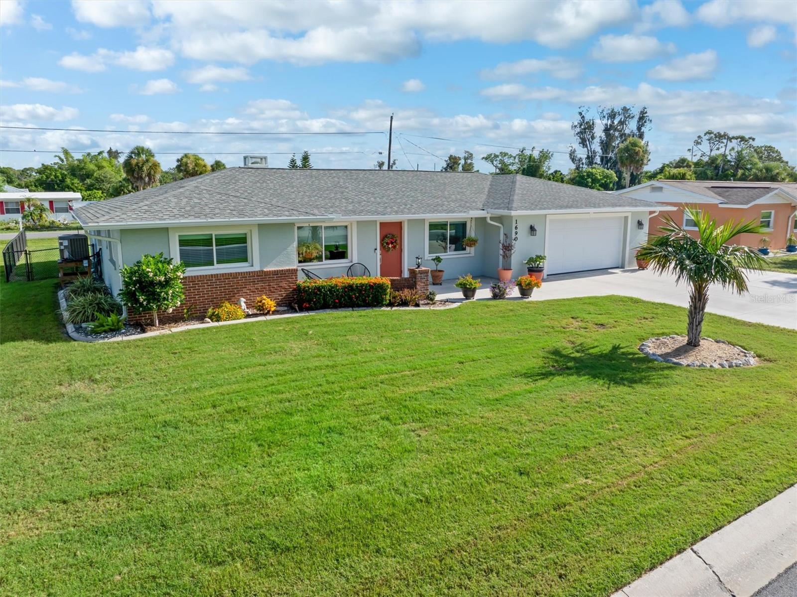1690 Edith Ave Property Photo 31