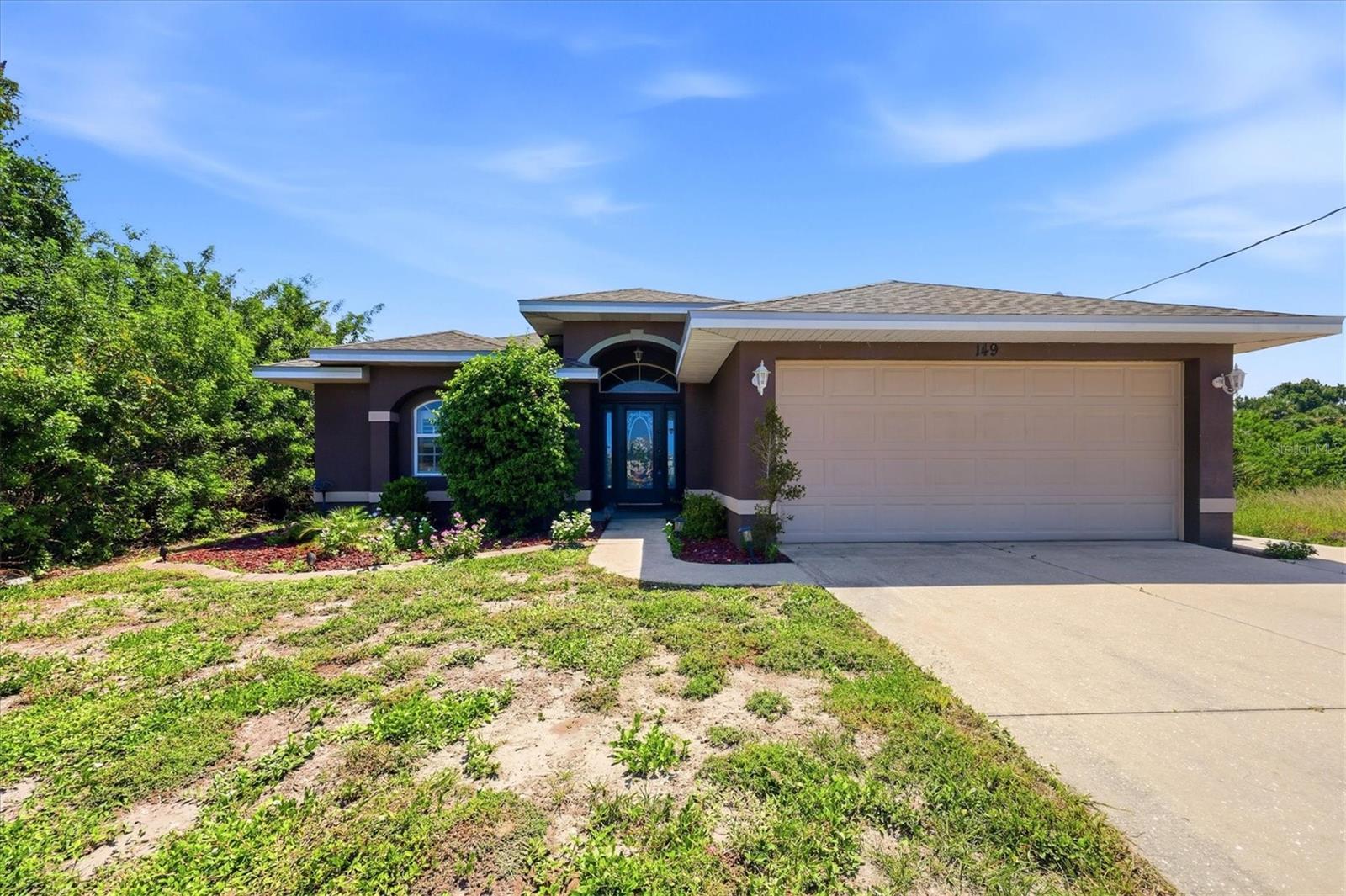 149 Sesame Rd W Property Photo 4