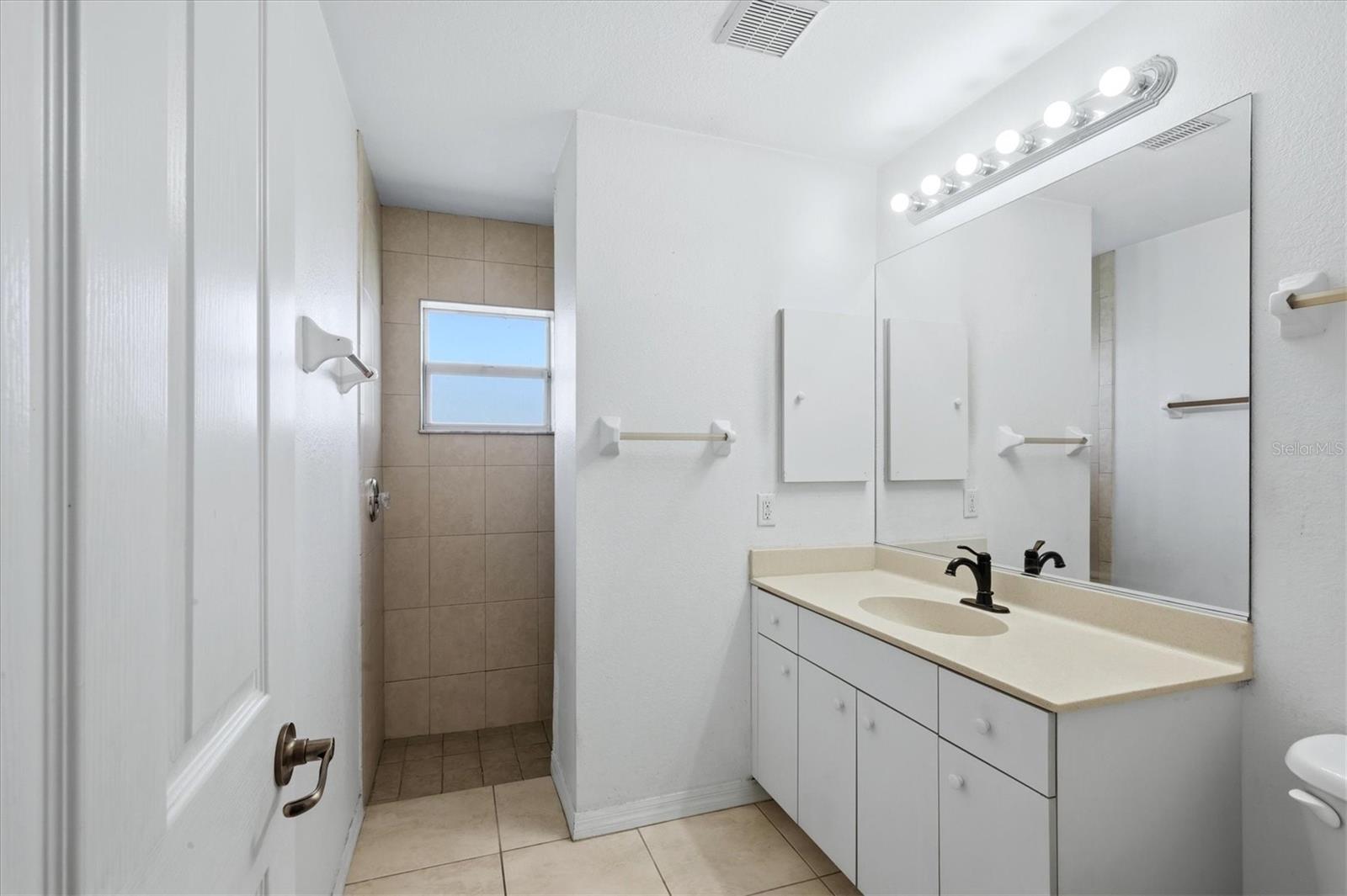 149 Sesame Rd W Property Photo 20