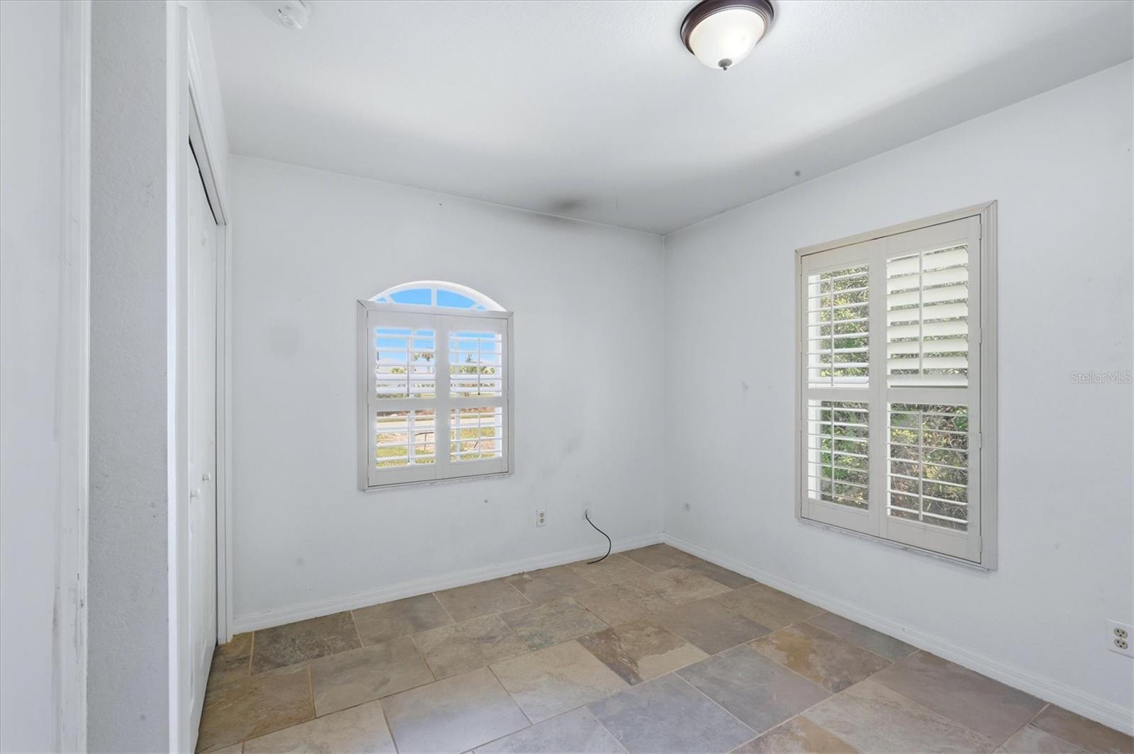 149 Sesame Rd W Property Photo 22