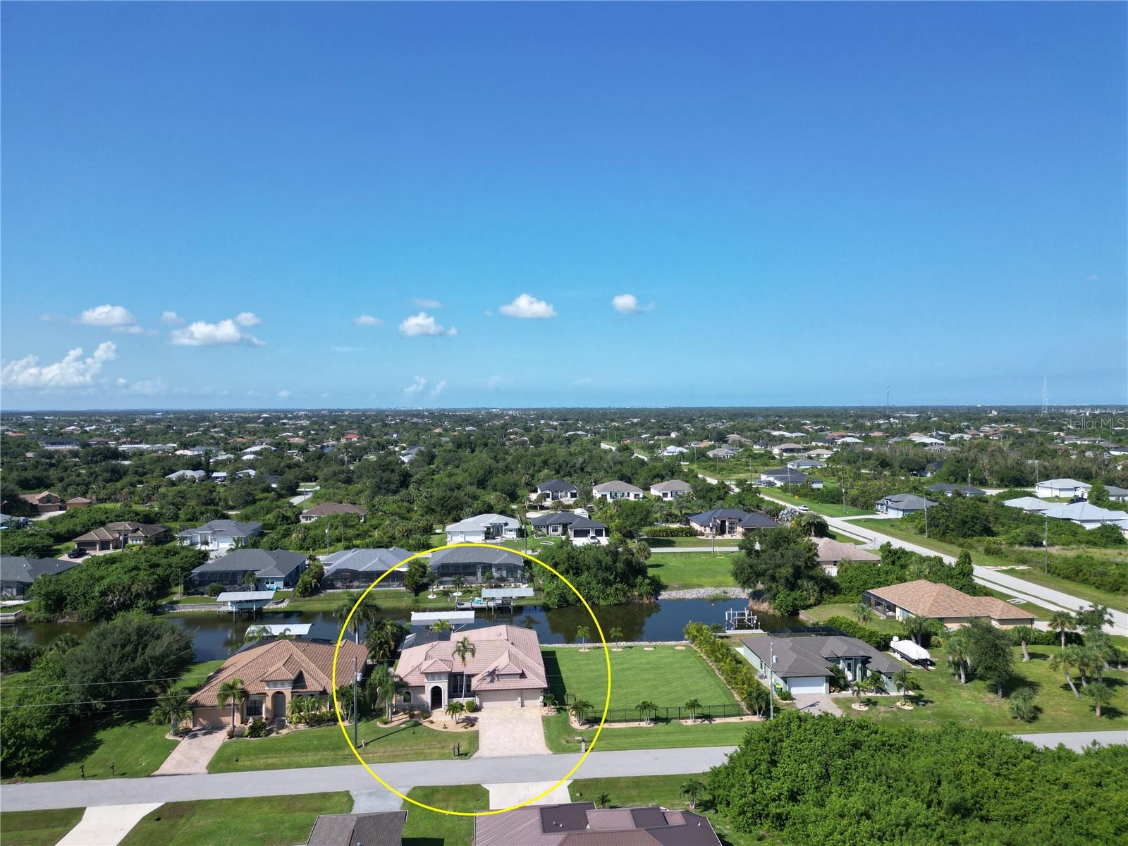 9348 Hialeah Ter Property Photo 1