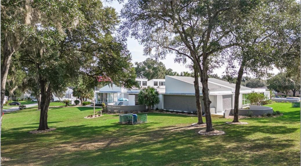 3373 S Royal Oaks Dr #15-8 Property Photo 3