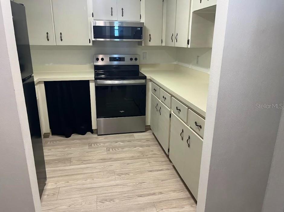3373 S Royal Oaks Dr #15-8 Property Photo 8