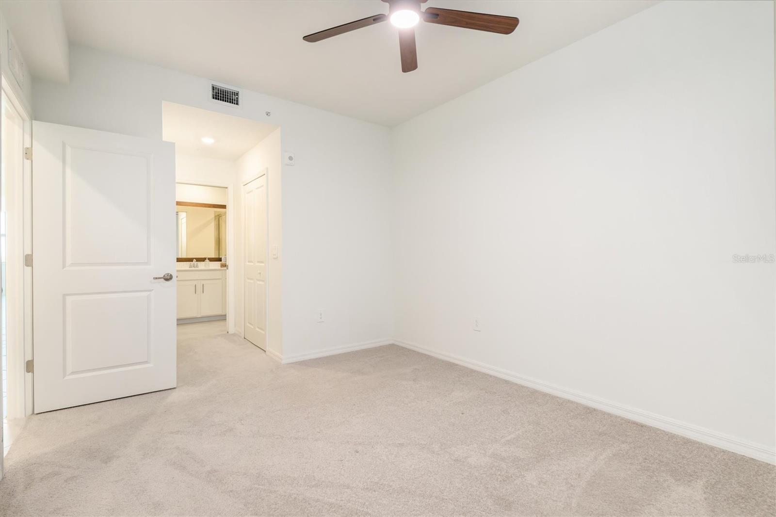 17625 Opal Sand Dr #307 Property Photo 20