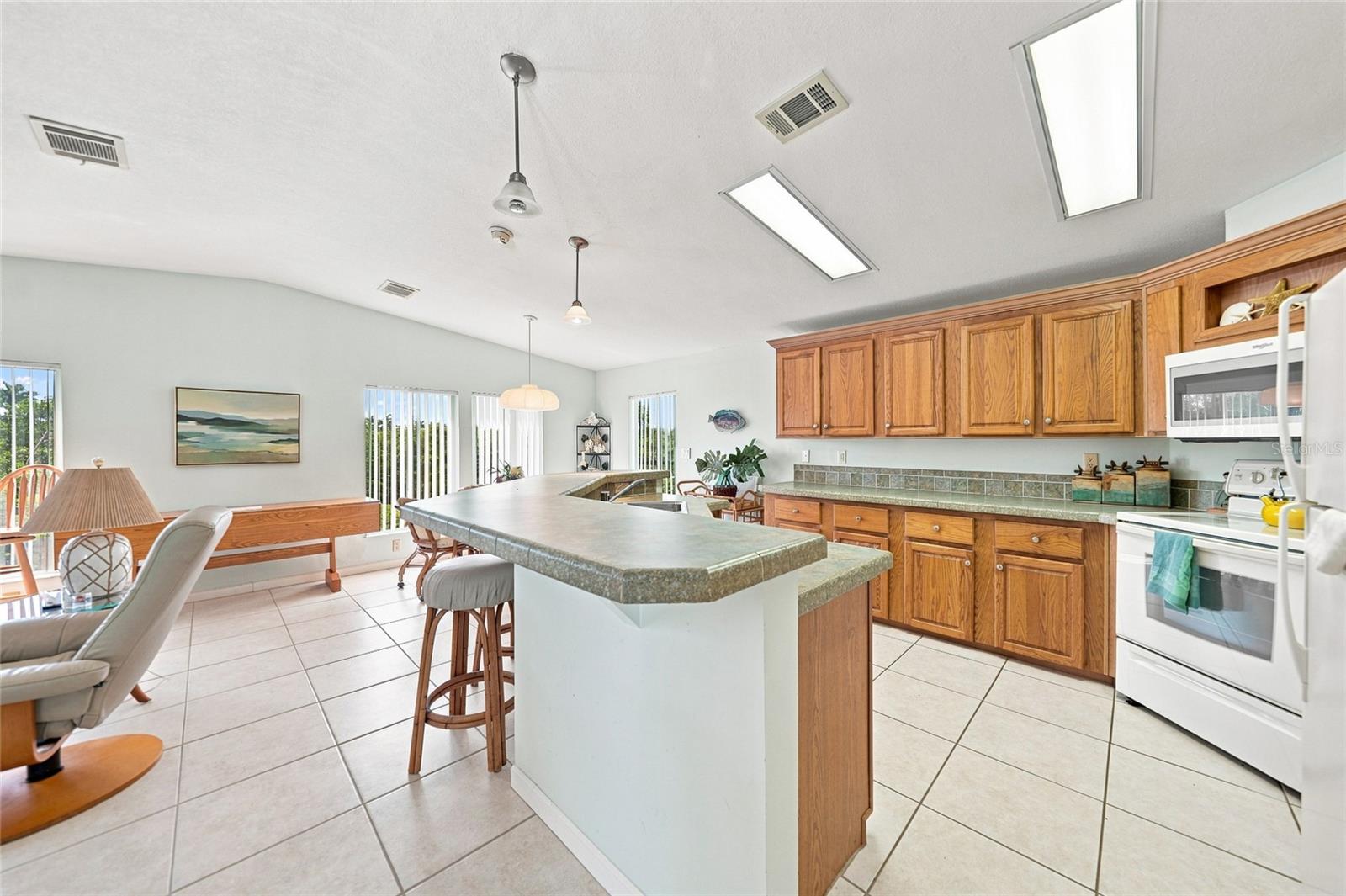 27 Hague Rd Property Photo 14
