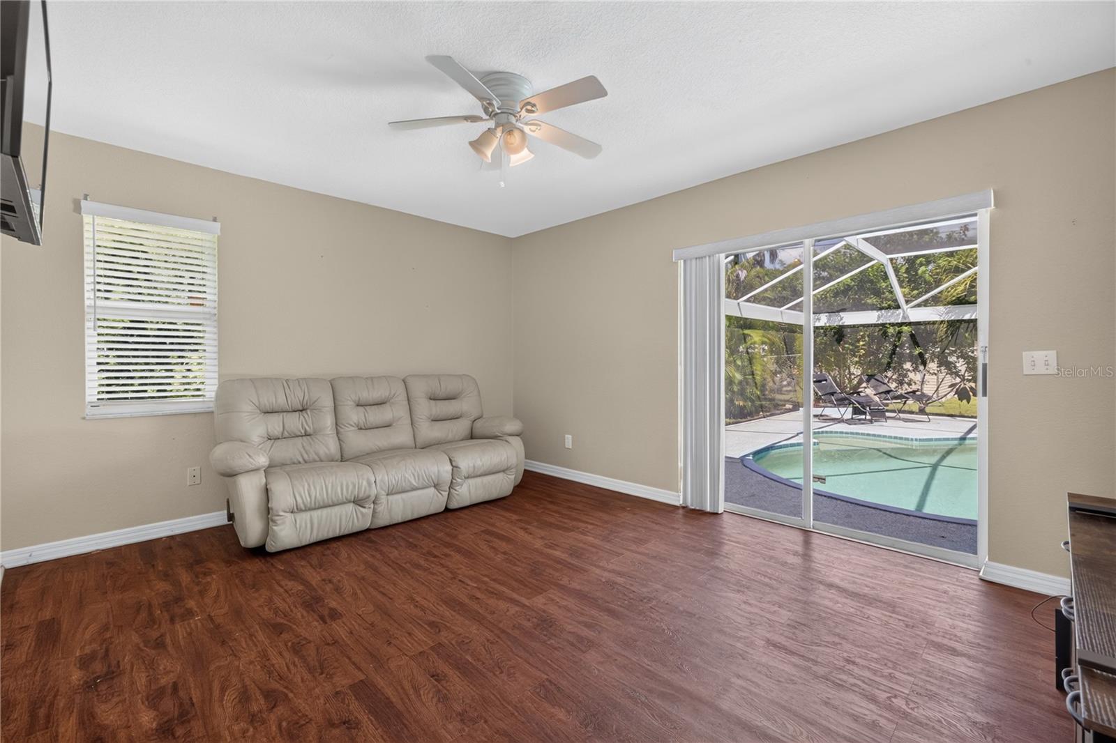 17368 Norseman Ave Property Photo 23