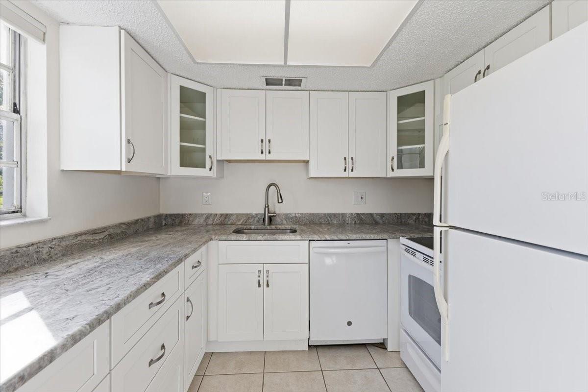 3 Quails Run Blvd #3105 Property Photo 13