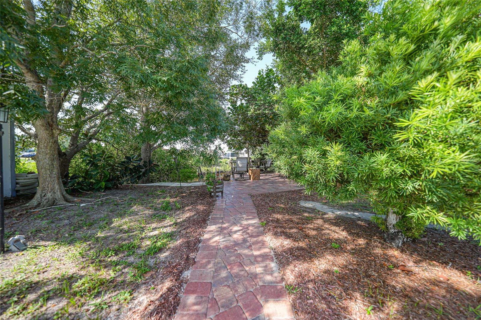1230 Seahorse Ln Property Photo 27