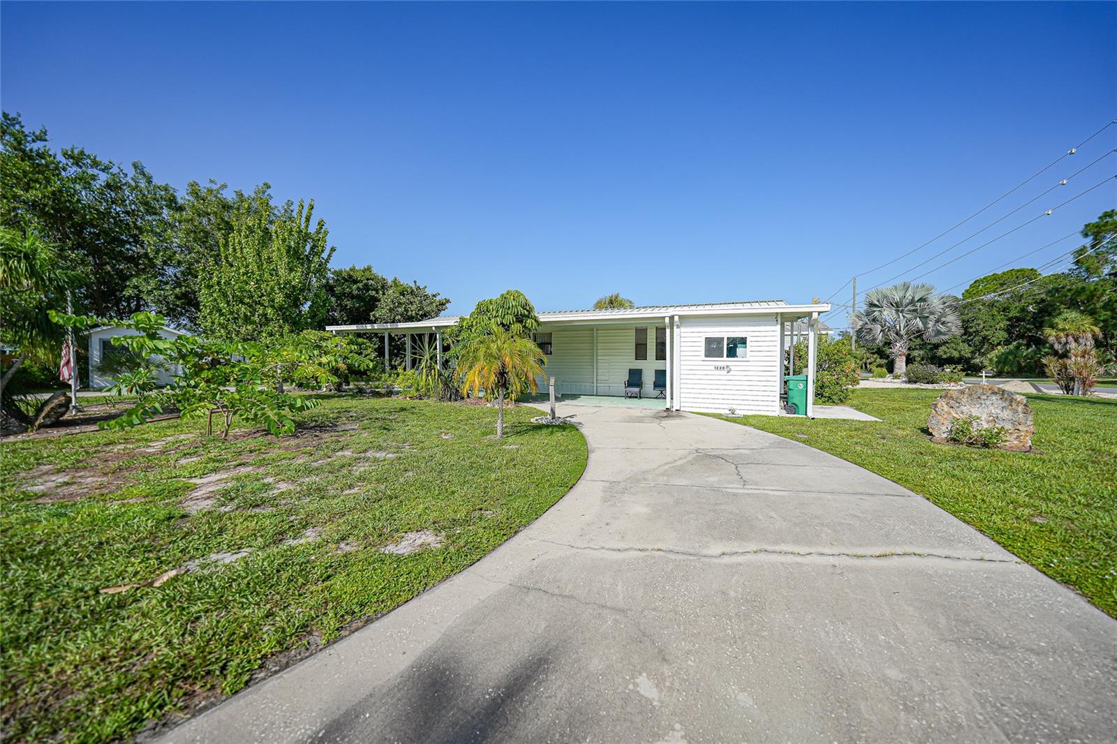 1230 Seahorse Ln Property Photo 35