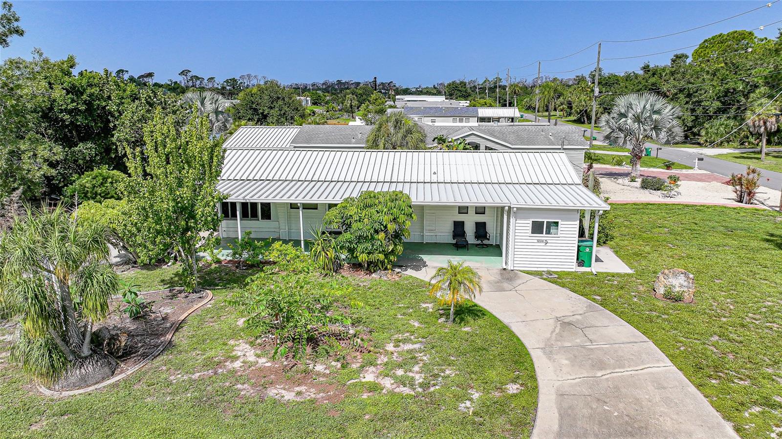 1230 Seahorse Ln Property Photo 37