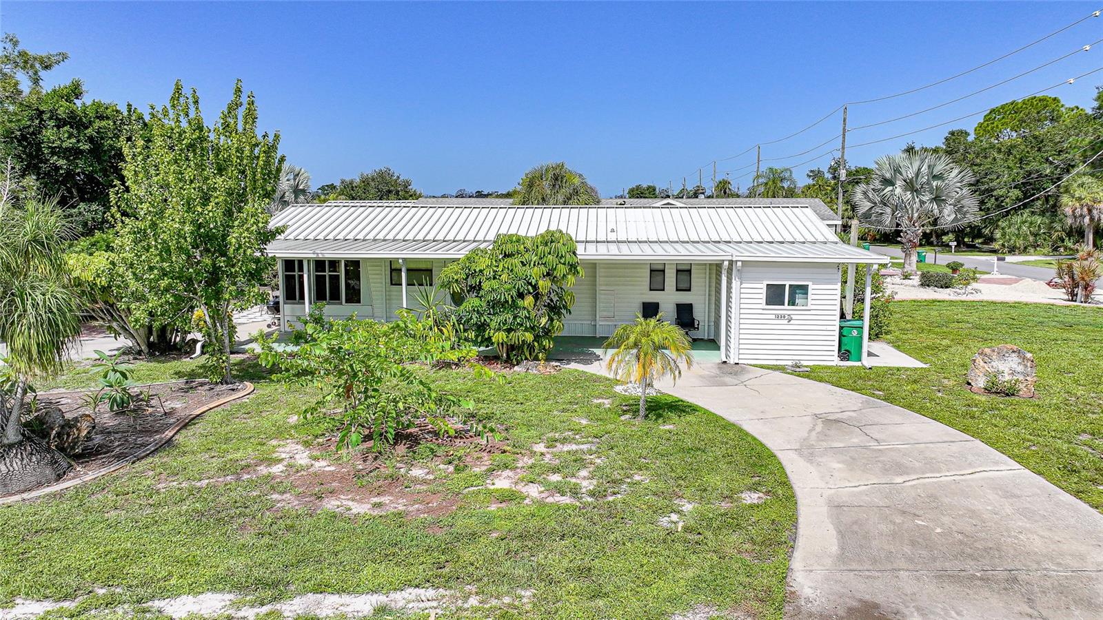 1230 Seahorse Ln Property Photo 38