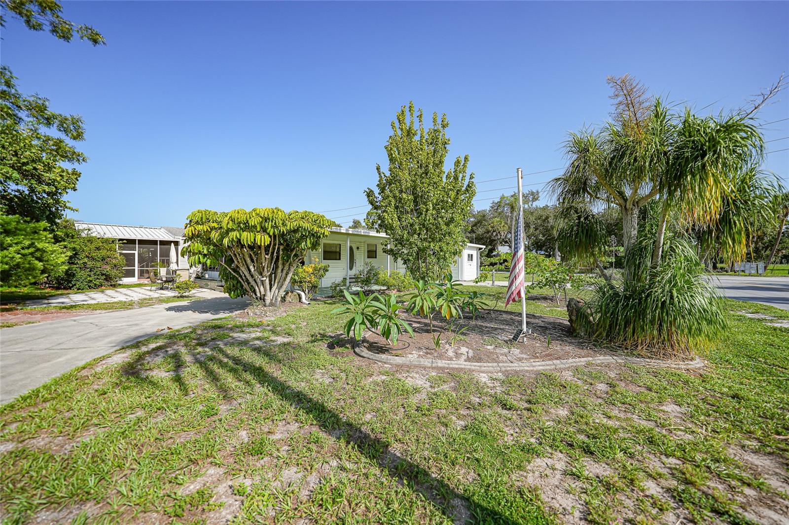 1230 Seahorse Ln Property Photo 43