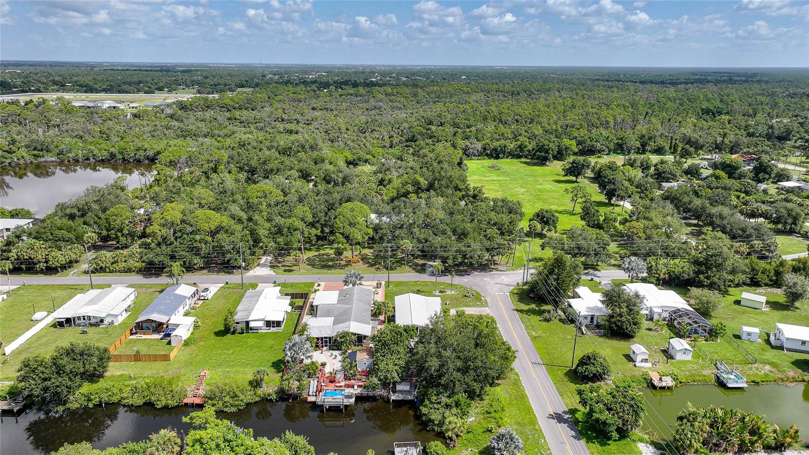1230 Seahorse Ln Property Photo 48
