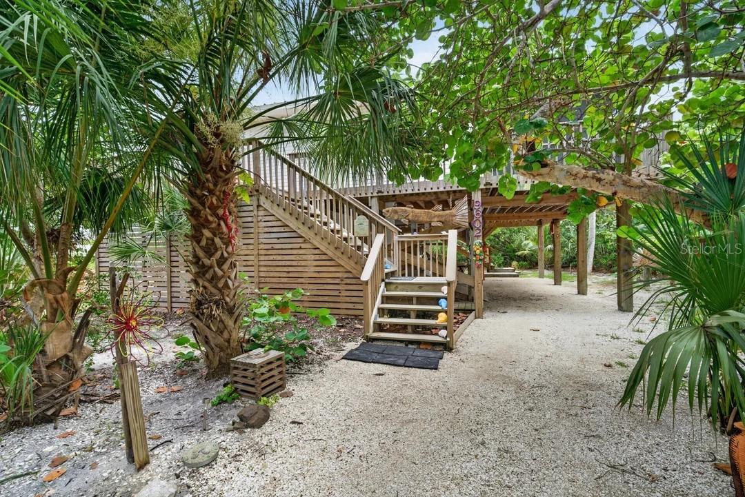 9602 Doubloon Trl Property Photo 48
