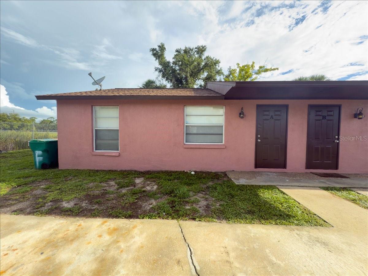 11432 Poplin Ave #a Property Photo 3