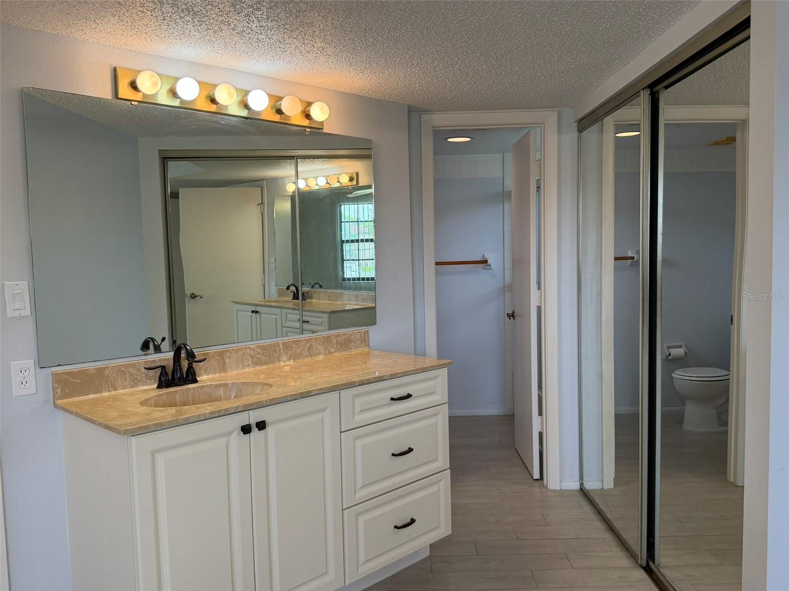 19505 Quesada Ave #aa201 Property Photo 25