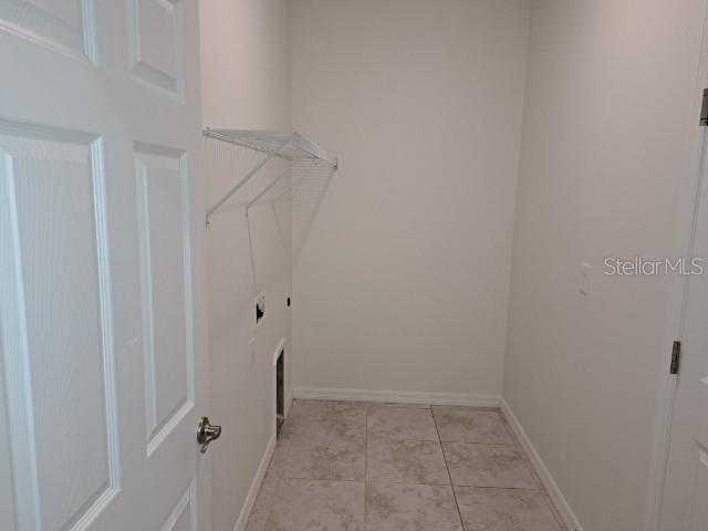 26077 Sandhill Blvd Property Photo 16