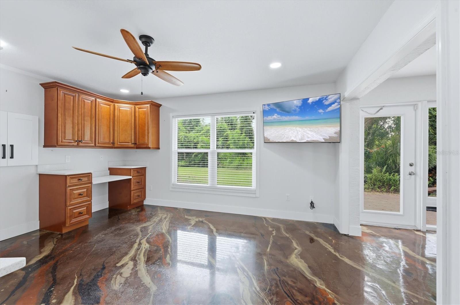 259 Park Forest Blvd Property Photo 17