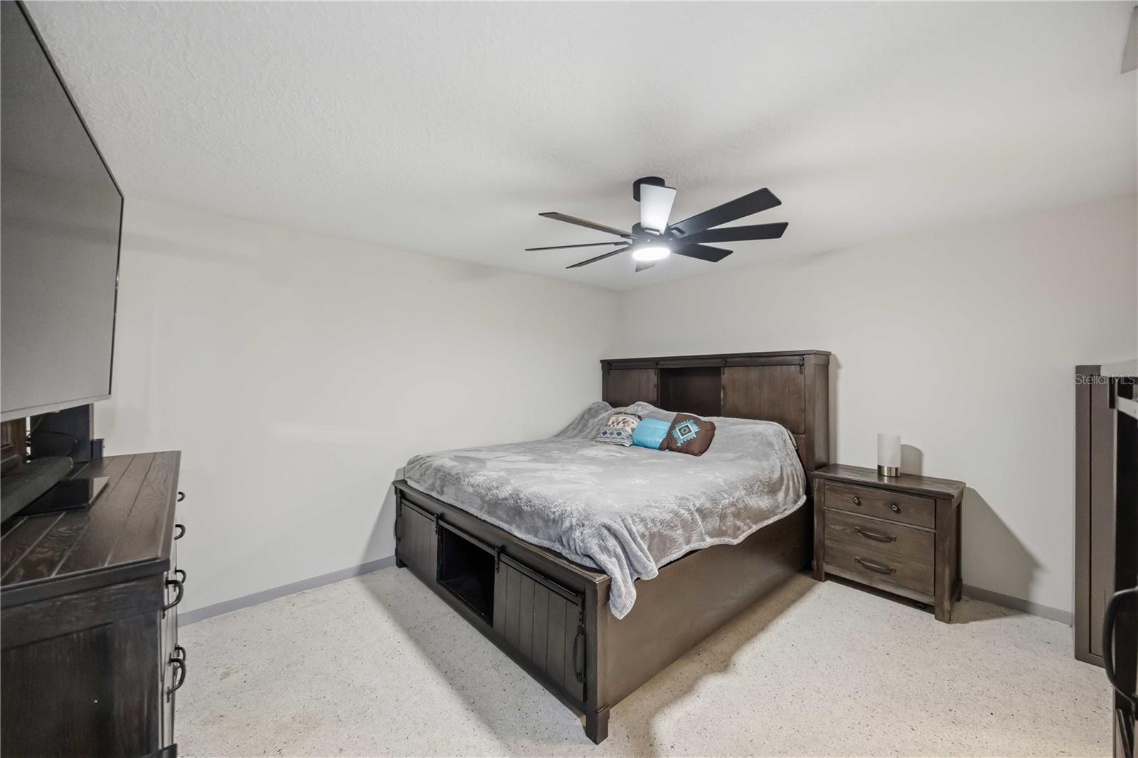 21298 Midway Blvd Property Photo 18