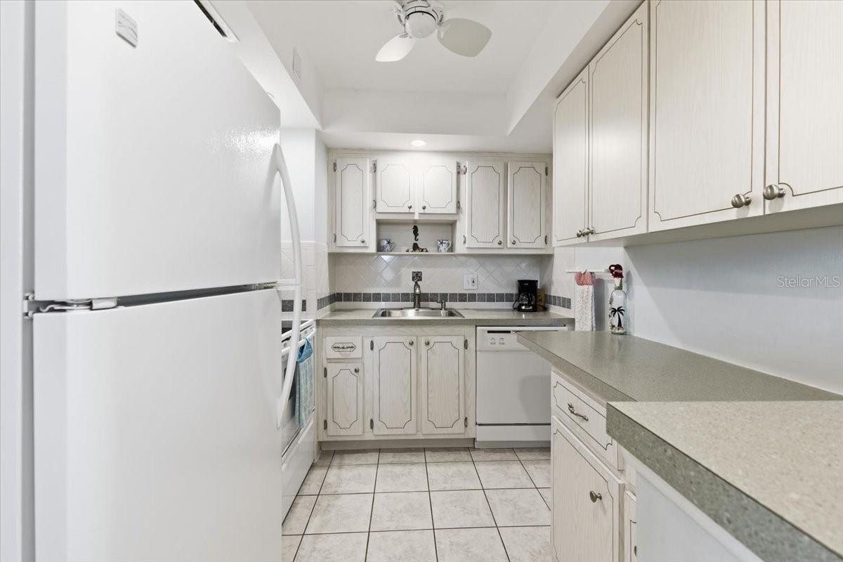 66 Boundary Blvd #233 Property Photo 5