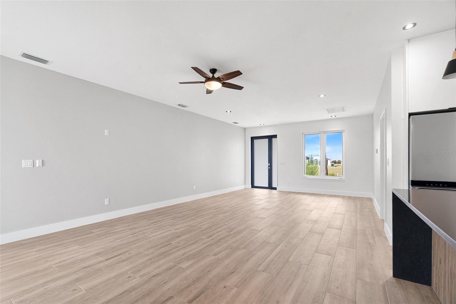 13 Teak Ln Property Photo 16