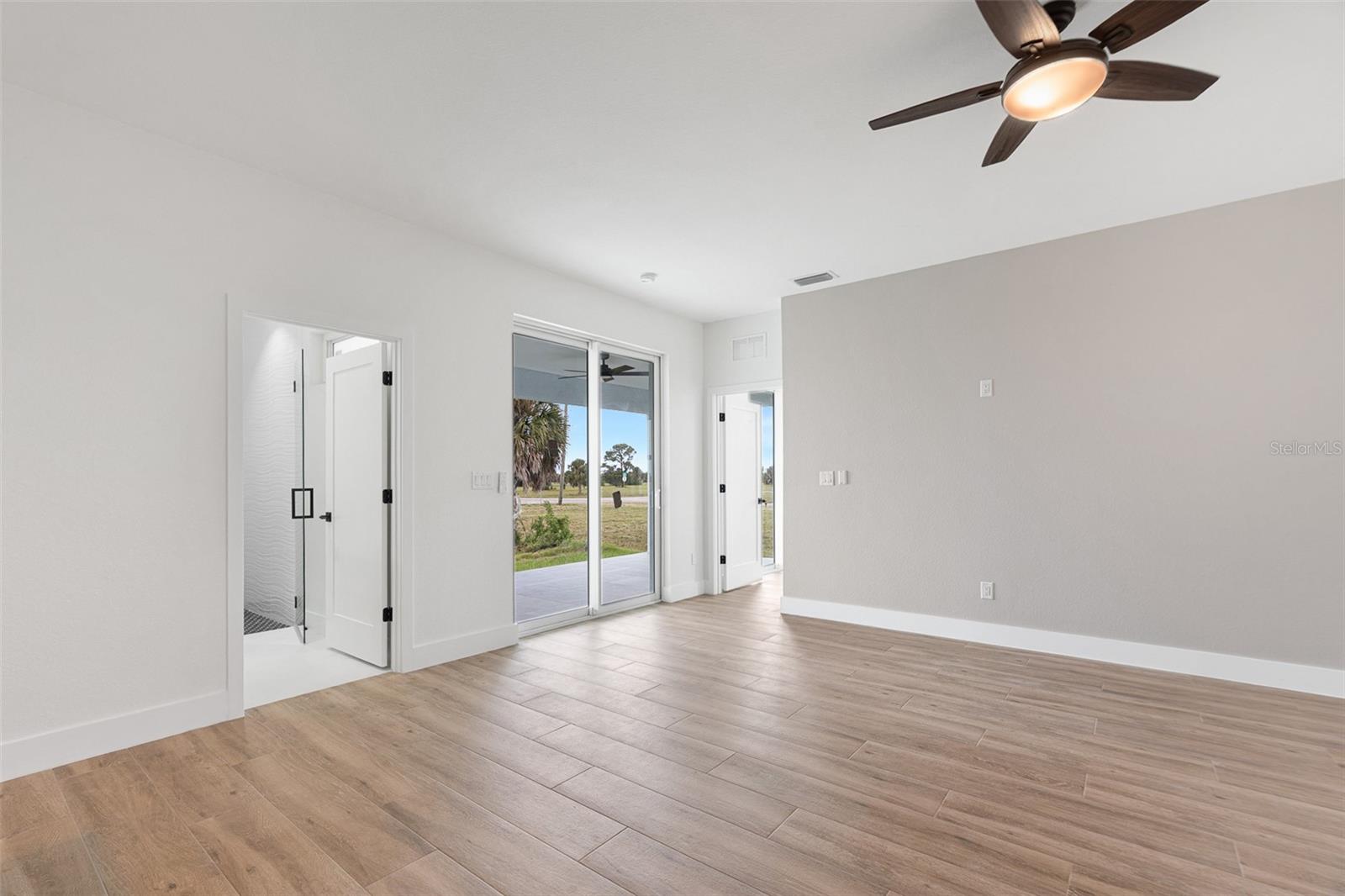 13 Teak Ln Property Photo 18