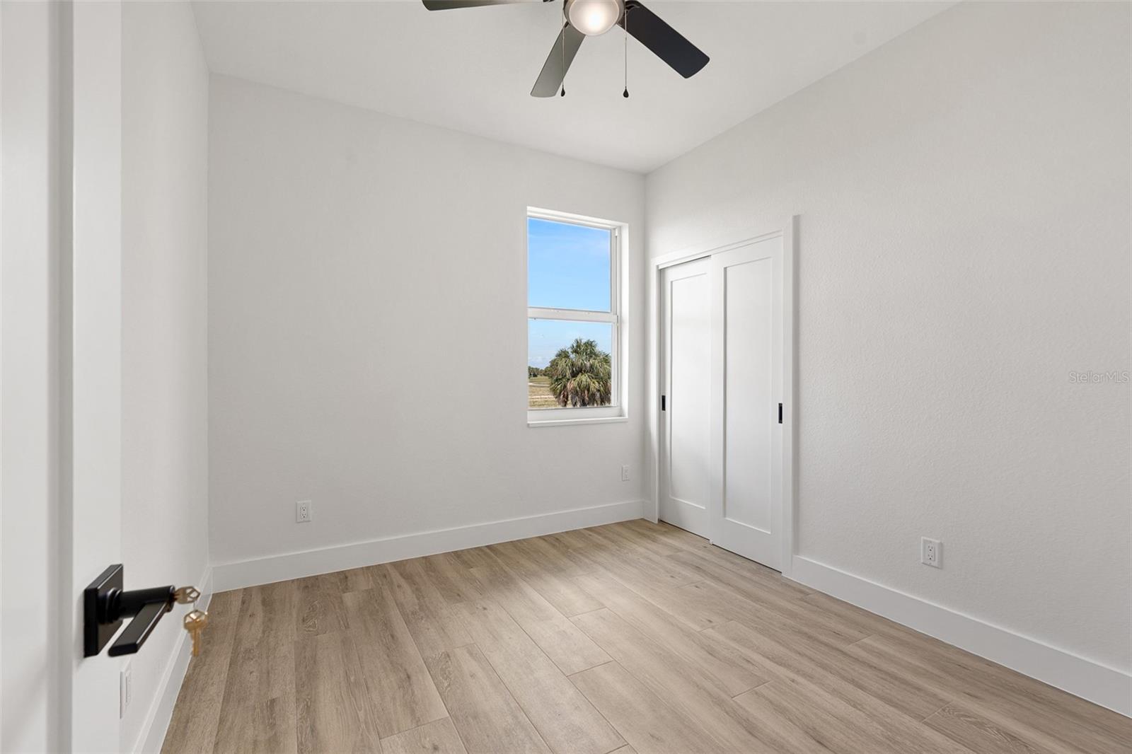 13 Teak Ln Property Photo 31