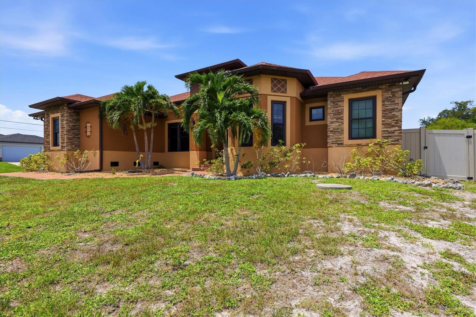 10393 Harlingen St Property Photo 4