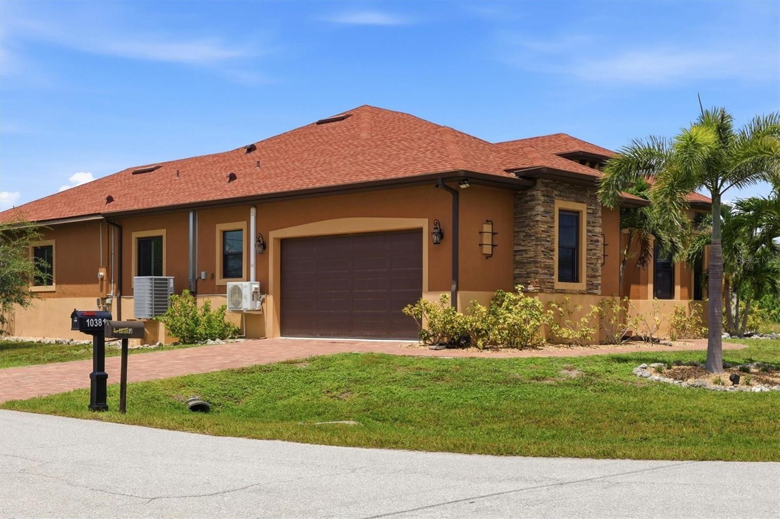 10393 Harlingen St Property Photo 6