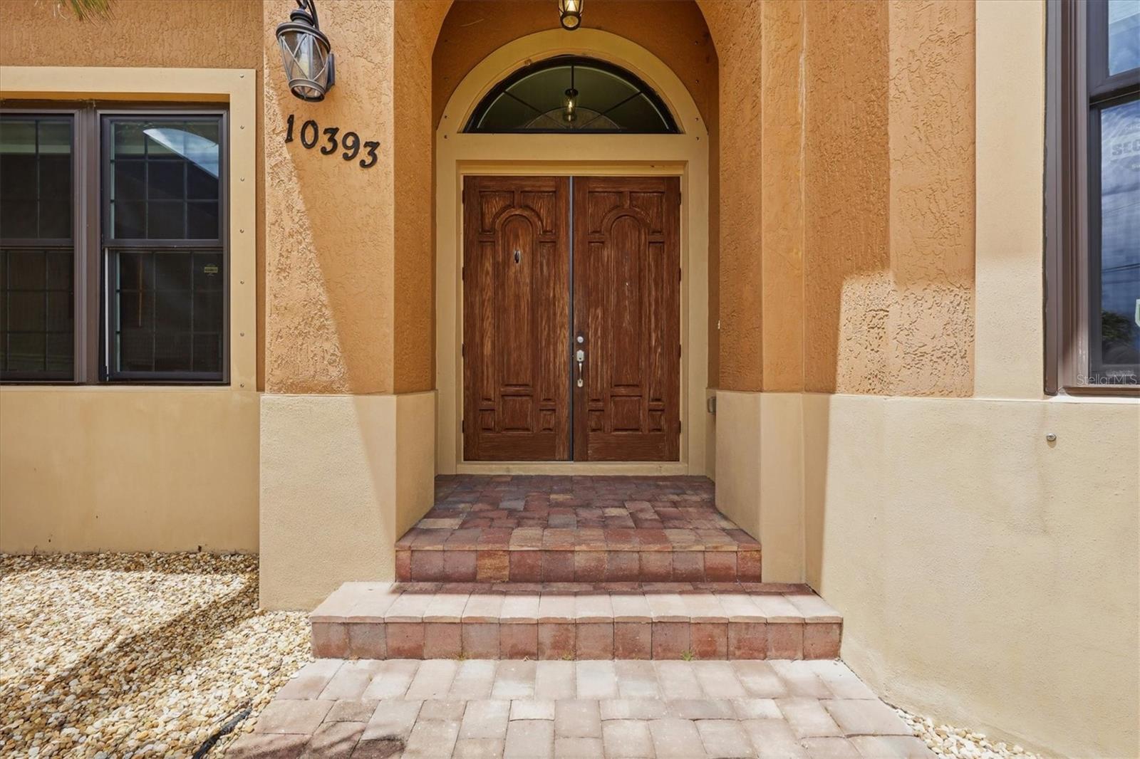 10393 Harlingen St Property Photo 9