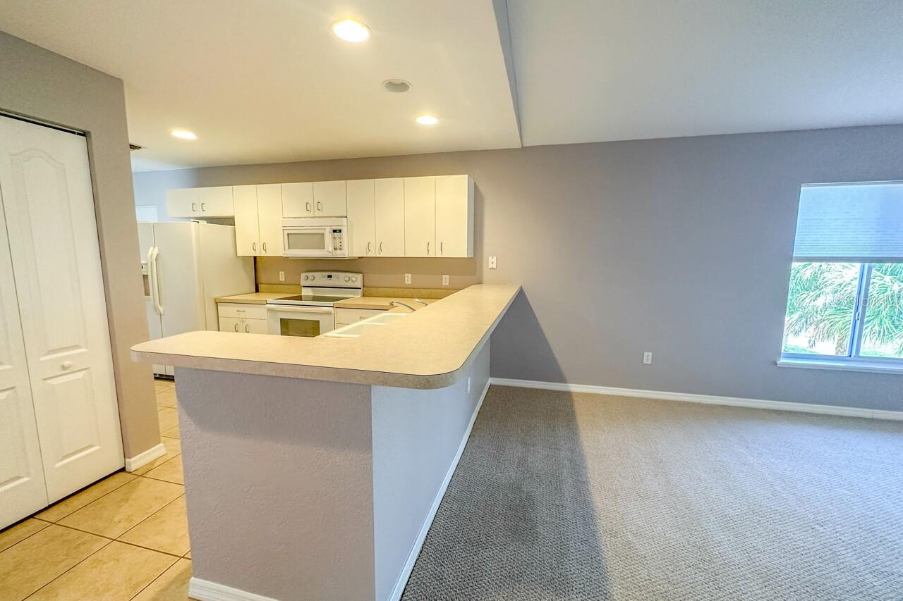 8100 Memory Ln #208 Property Photo 10