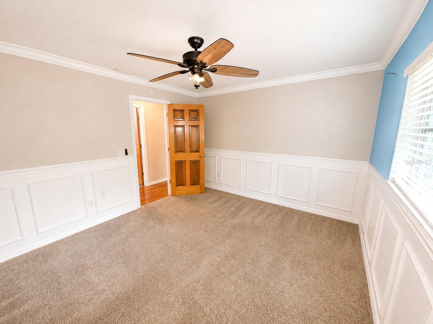 D6148512 Property Photo 14