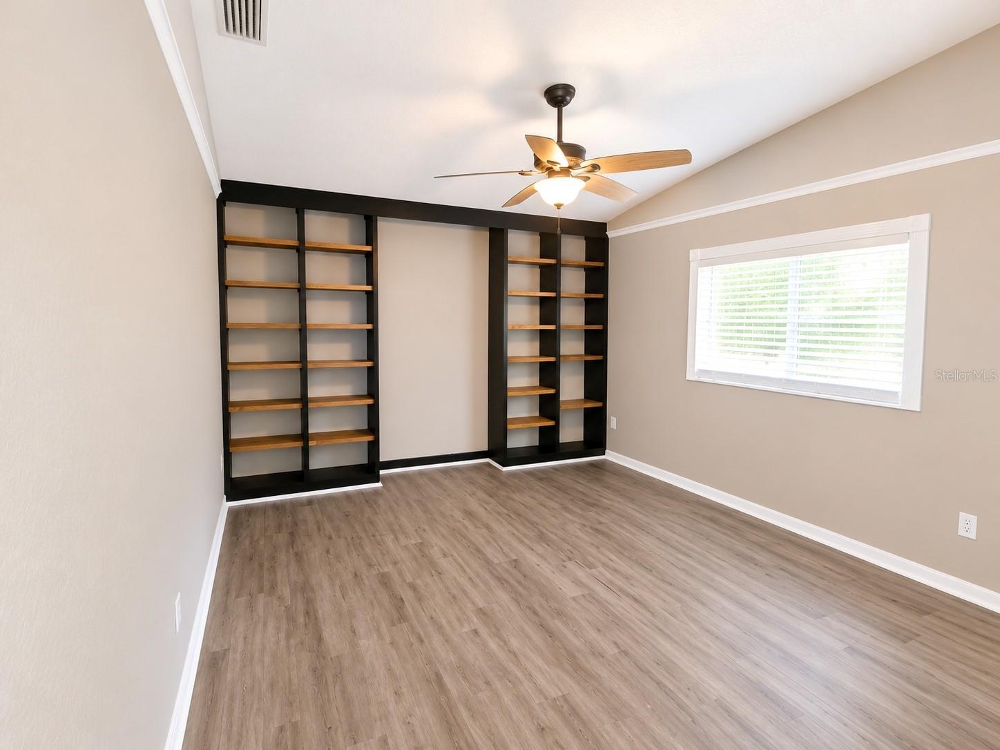 D6148512 Property Photo 19